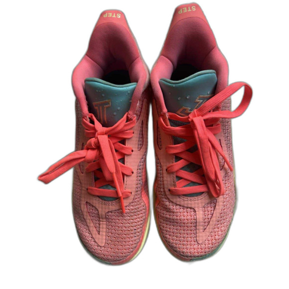 Jordan Jayson Tatum 1 Low Pink Lemonade Kids US 4Y - Picture 2 of 8